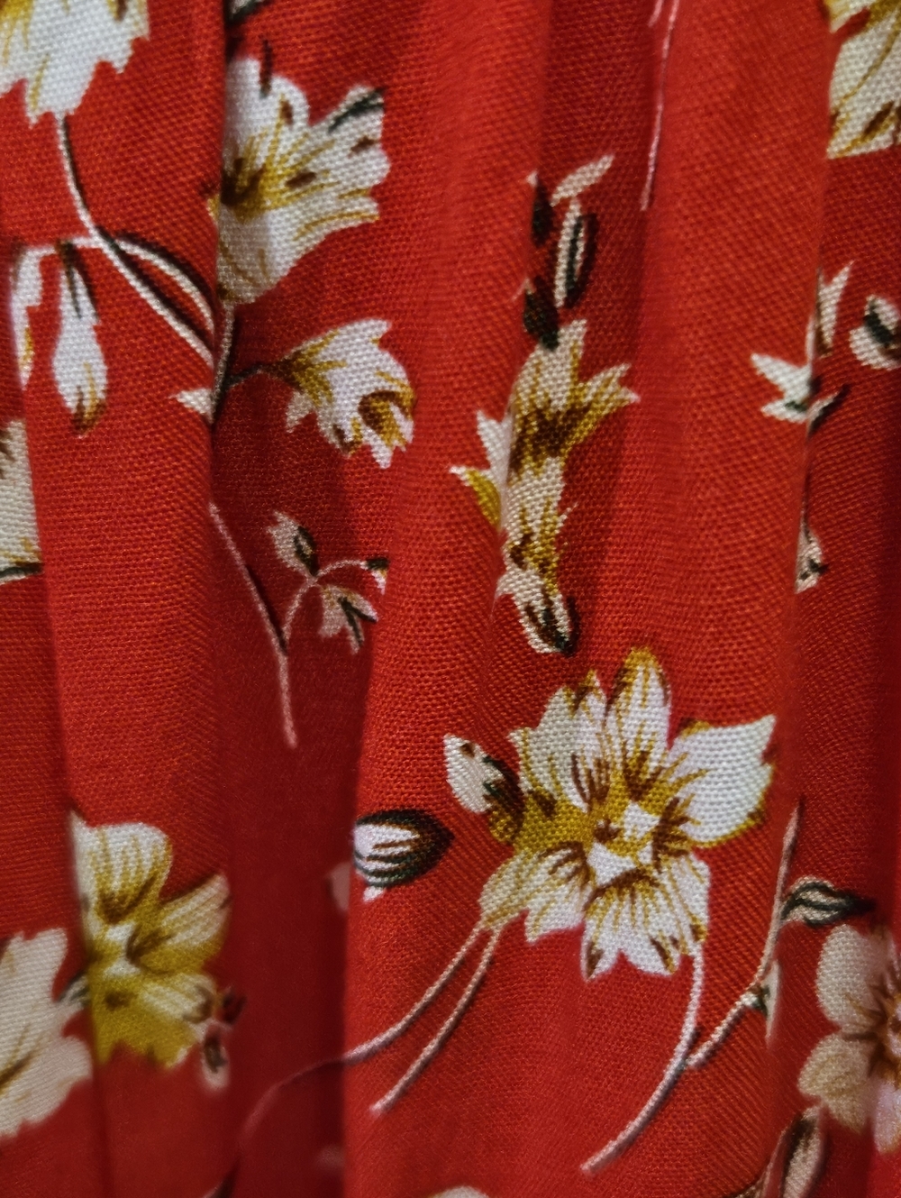 Kindred Red Multi Floral Short Sleeve Front Split Smocked Maxi Dress,X-Large - Picture 5 of 16